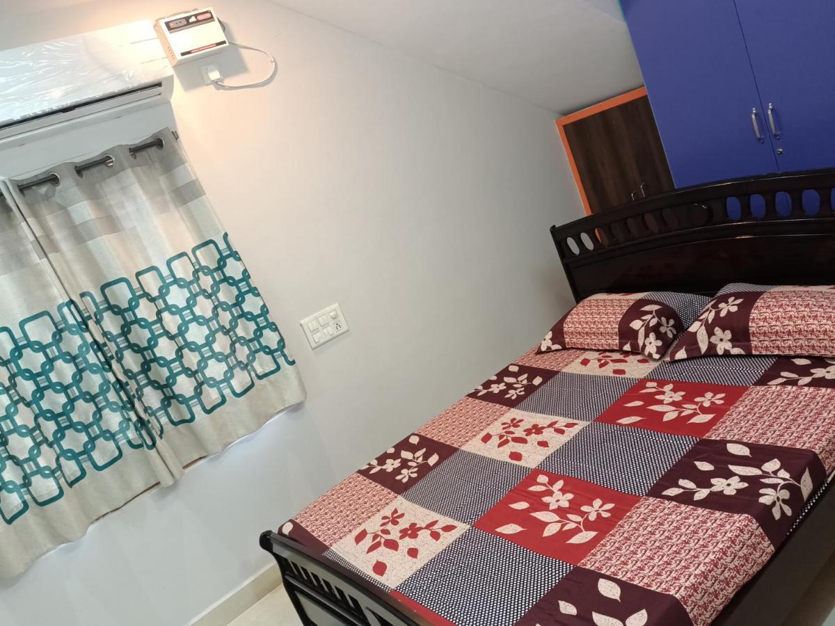 Advik Homestays ティルパティ エクステリア 写真