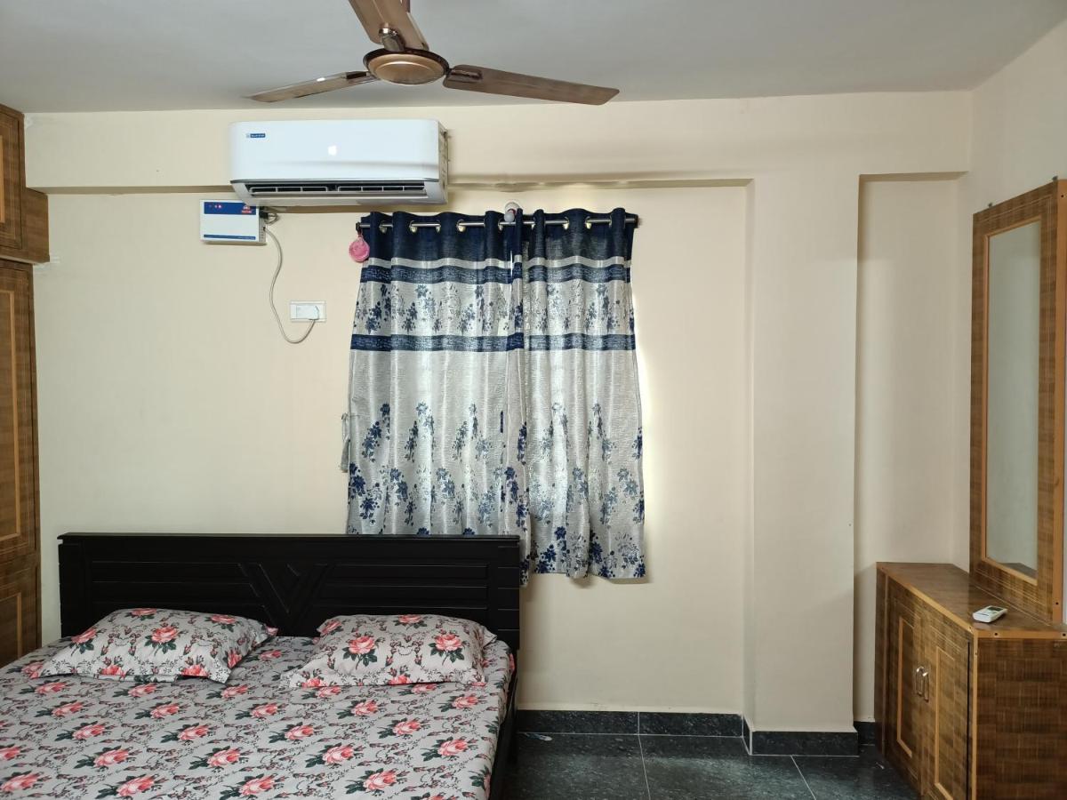 Advik Homestays ティルパティ エクステリア 写真